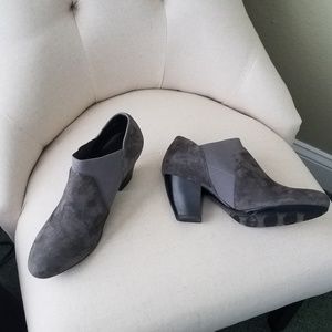 Shoe boots